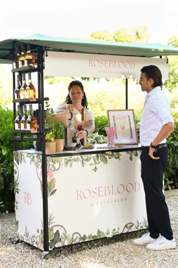 Stand / Comptoir de dégustation - Wine tasting